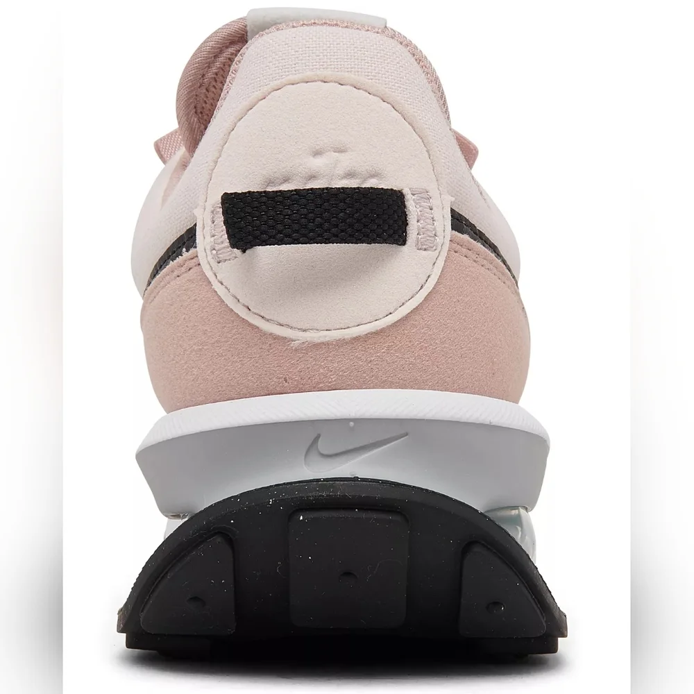 Nike Air Max Pre-Day Women's 9.5 Light Bone/Sanddrift/Iron Grey/White - Picture 4 of 8